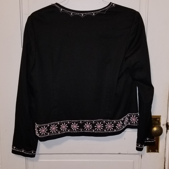 Black jacket with white/ pink bead embellishments - Picture 2 of 4